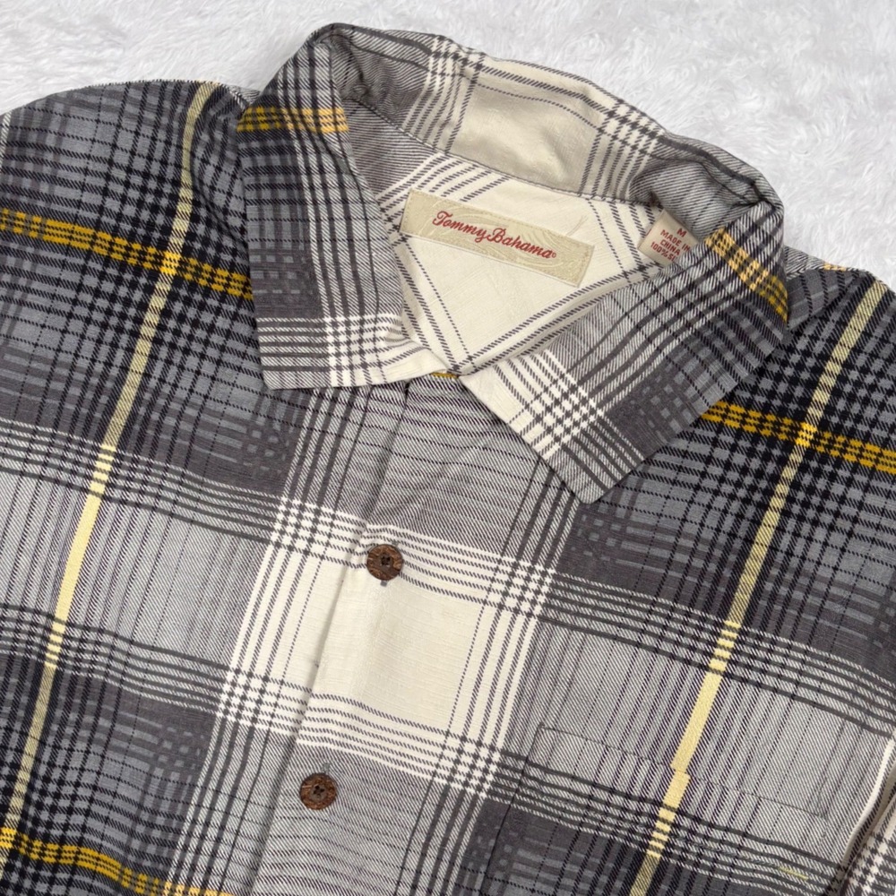 Tommy Bahama Button Shirt Mens M Gray Black Plaid Silk Short Sleeve Loop Collar